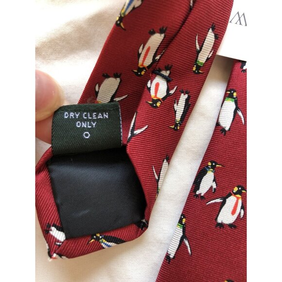 NWT J. Crew Penguin Print Tie Mens 100% Silk Red Party Holiday - Picture 4 of 6